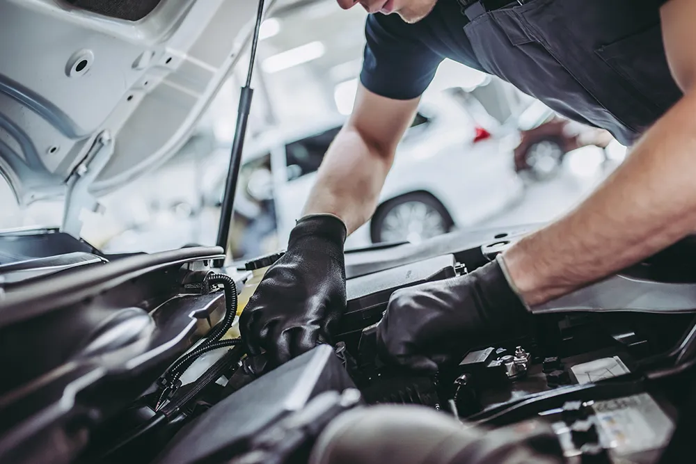 Engine Repair: What You Need To Know To Keep Your Vehicle Running Smoothly