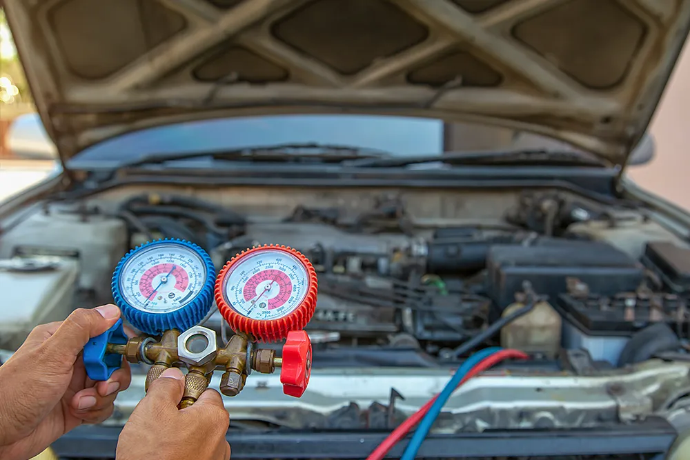 Identifying and Addressing Auto AC Leaks in White Bear Lake and Blaine, Minnesota